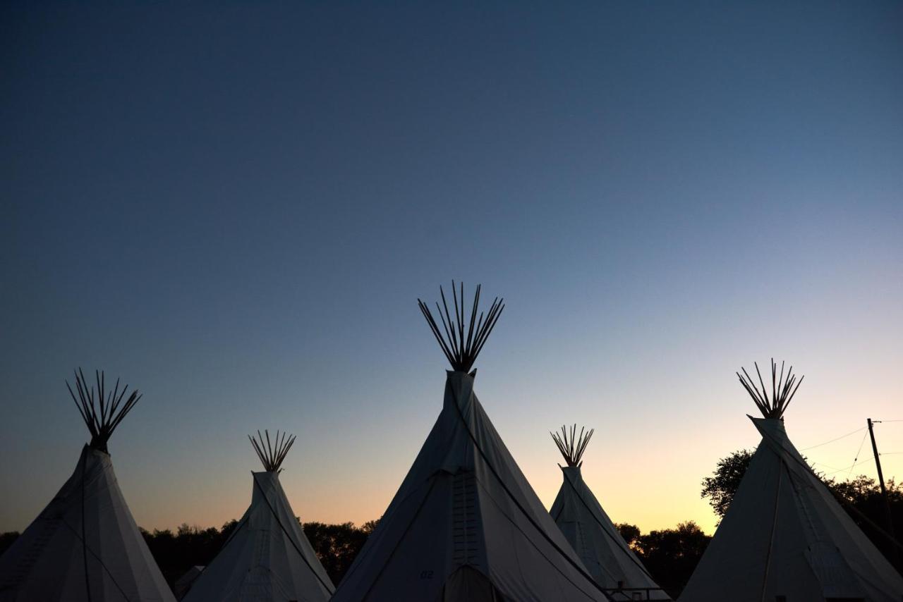 Villa El Cosmico Marfa Esterno foto