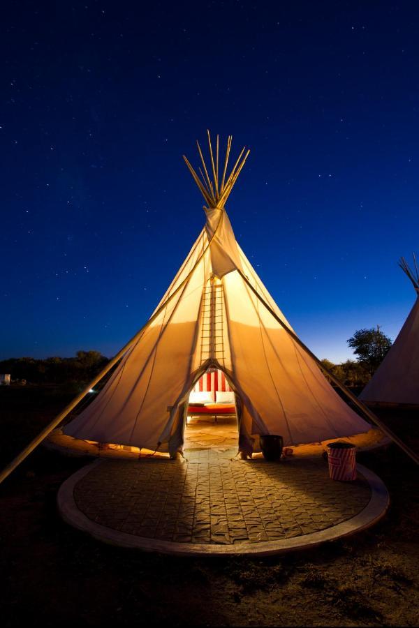 Villa El Cosmico Marfa Esterno foto